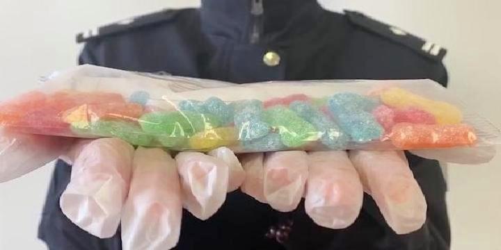 新澳2025年正版资料和糖果检出大麻成分与